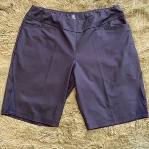 Women’s Shorts